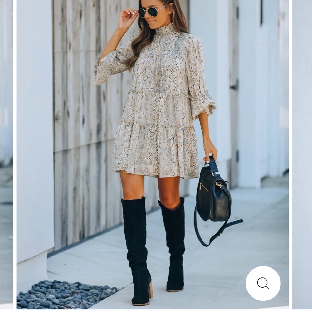 BNWOT Vici Metallic Smocked Dress
